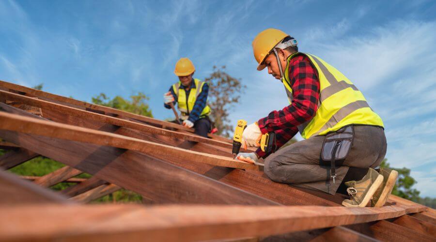 Professional residential roofers in Ingomar, MT